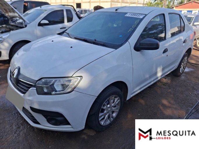 RENAULT LOGAN 22/23