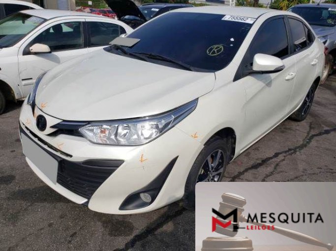 TOYOTA YARIS SEDAN 18/19