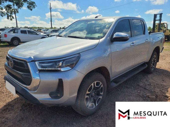 TOYOTA HILUX CD 21/21