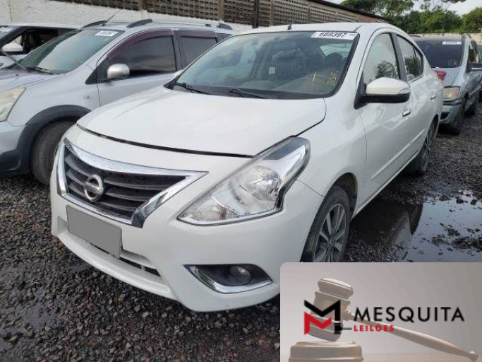 NISSAN VERSA 17/18