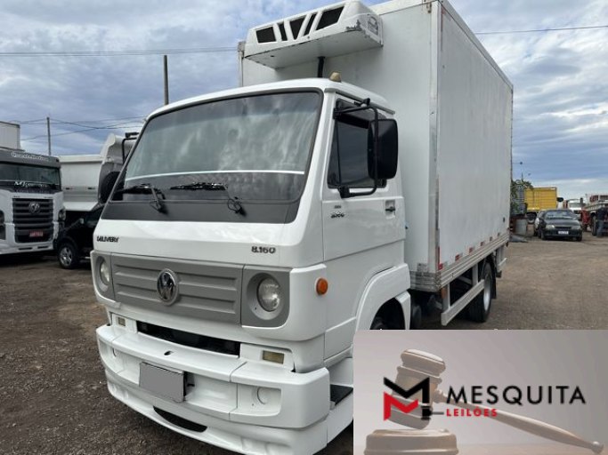VOLKSWAGEN DELIVERY 8-160 15/15