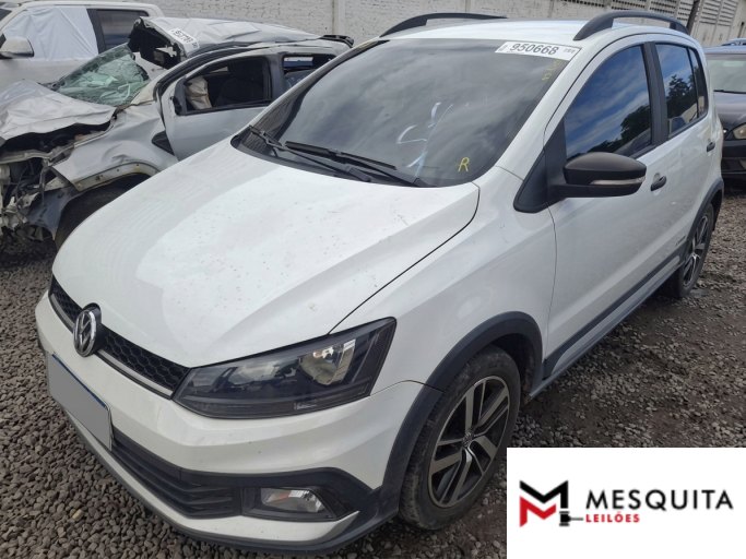 VOLKSWAGEN FOX 18/19