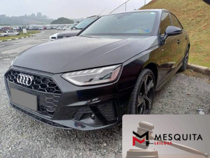 AUDI A4 22/23