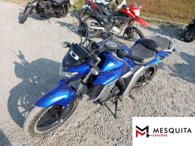 YAMAHA FZ25 FAZER 21/21