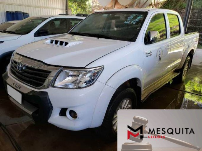 TOYOTA HILUX CD 14/15